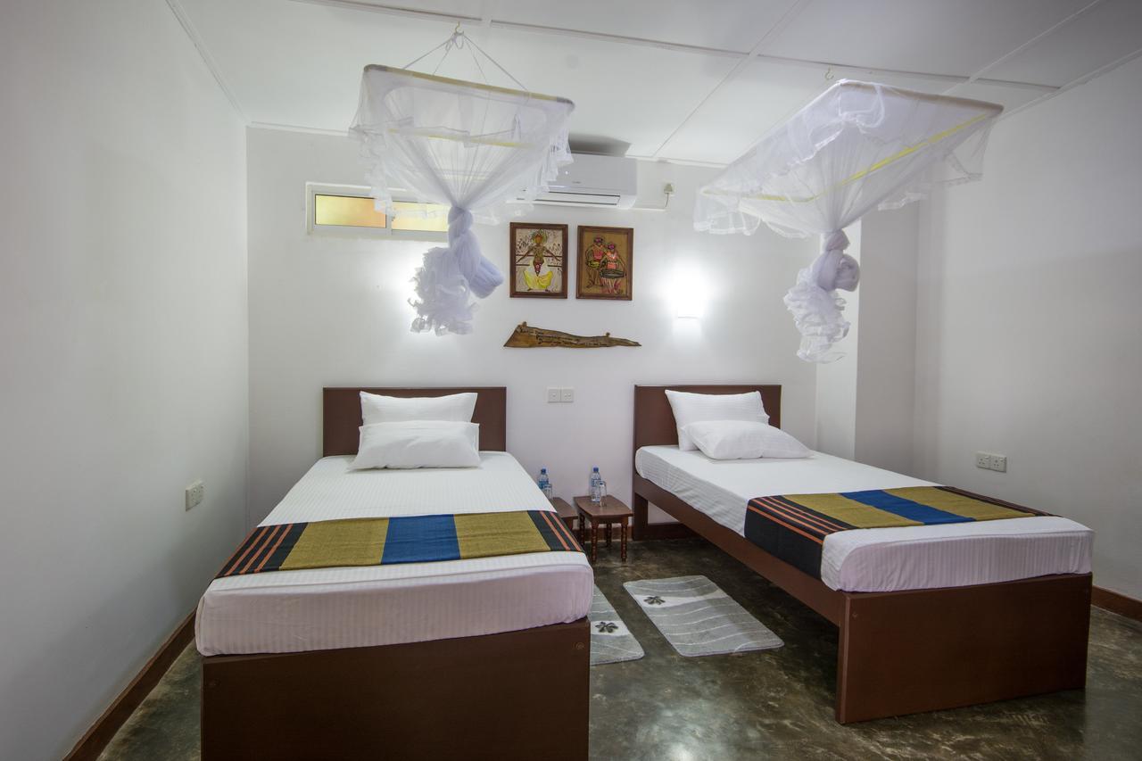 Udawatta Kele Villa Kandy Kültér fotó